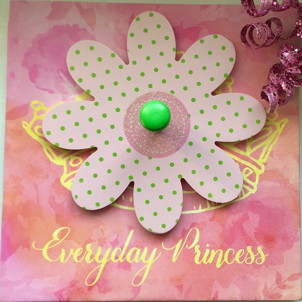 💕Pink Polka Dot Daisy Wall Peg Hook